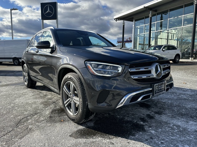 2021 Mercedes-Benz GLC GLC300's photo