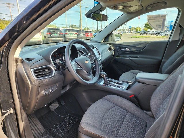 2022 Chevrolet Equinox LT photo 26
