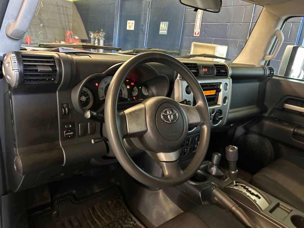 2007 Toyota FJ Cruiser Base photo 7