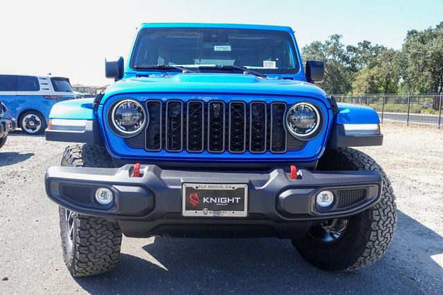 2025 Jeep Wrangler Rubicon photo 2