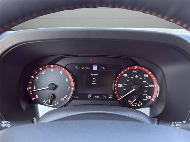 2025 Nissan Frontier PRO-4X photo 18