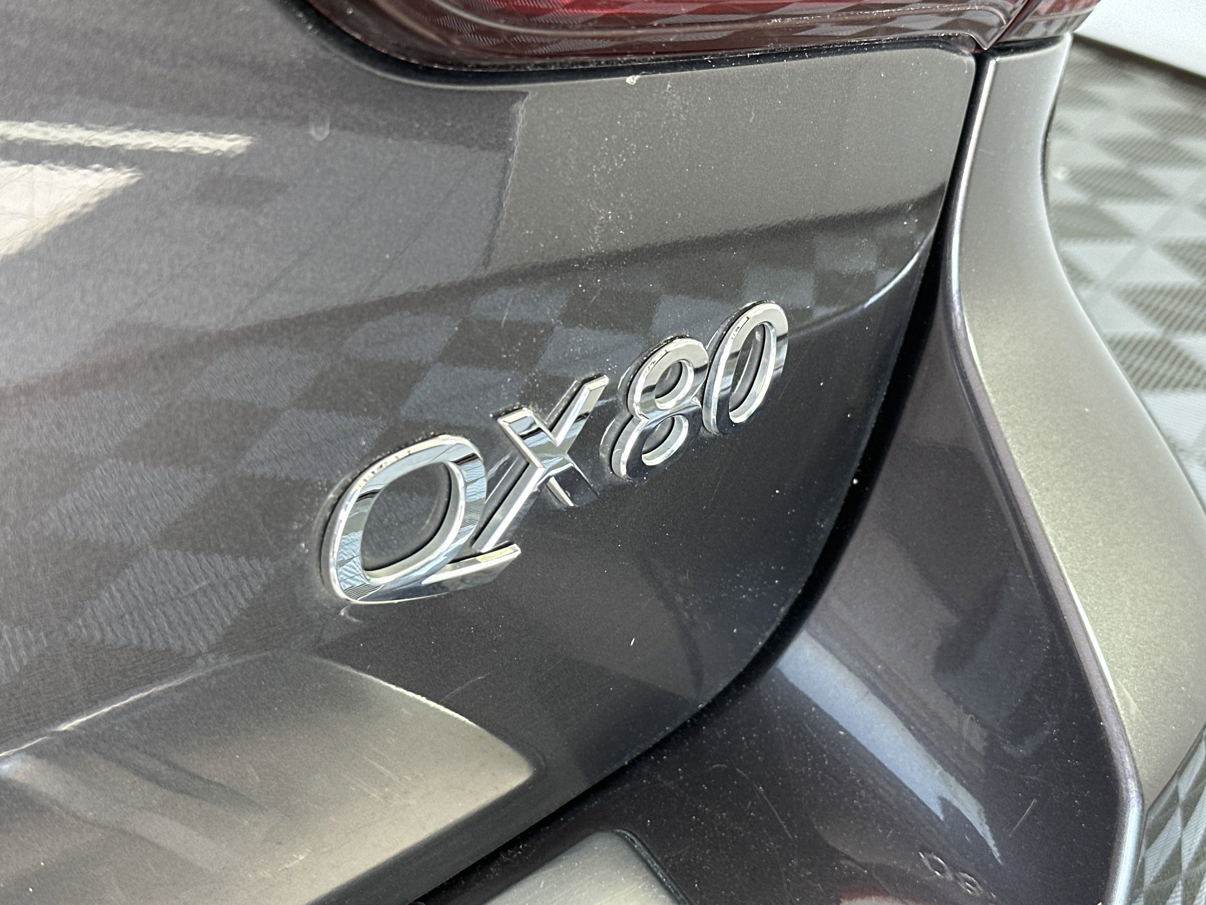 2022 Infiniti QX80 Premium Select photo 8