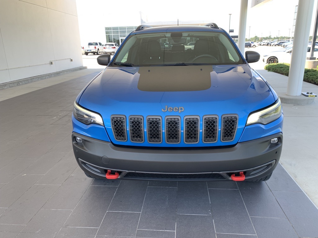 2020 Jeep Cherokee Trailhawk photo 2