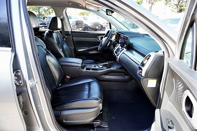 Used 2022 Gray Kia S image 10
