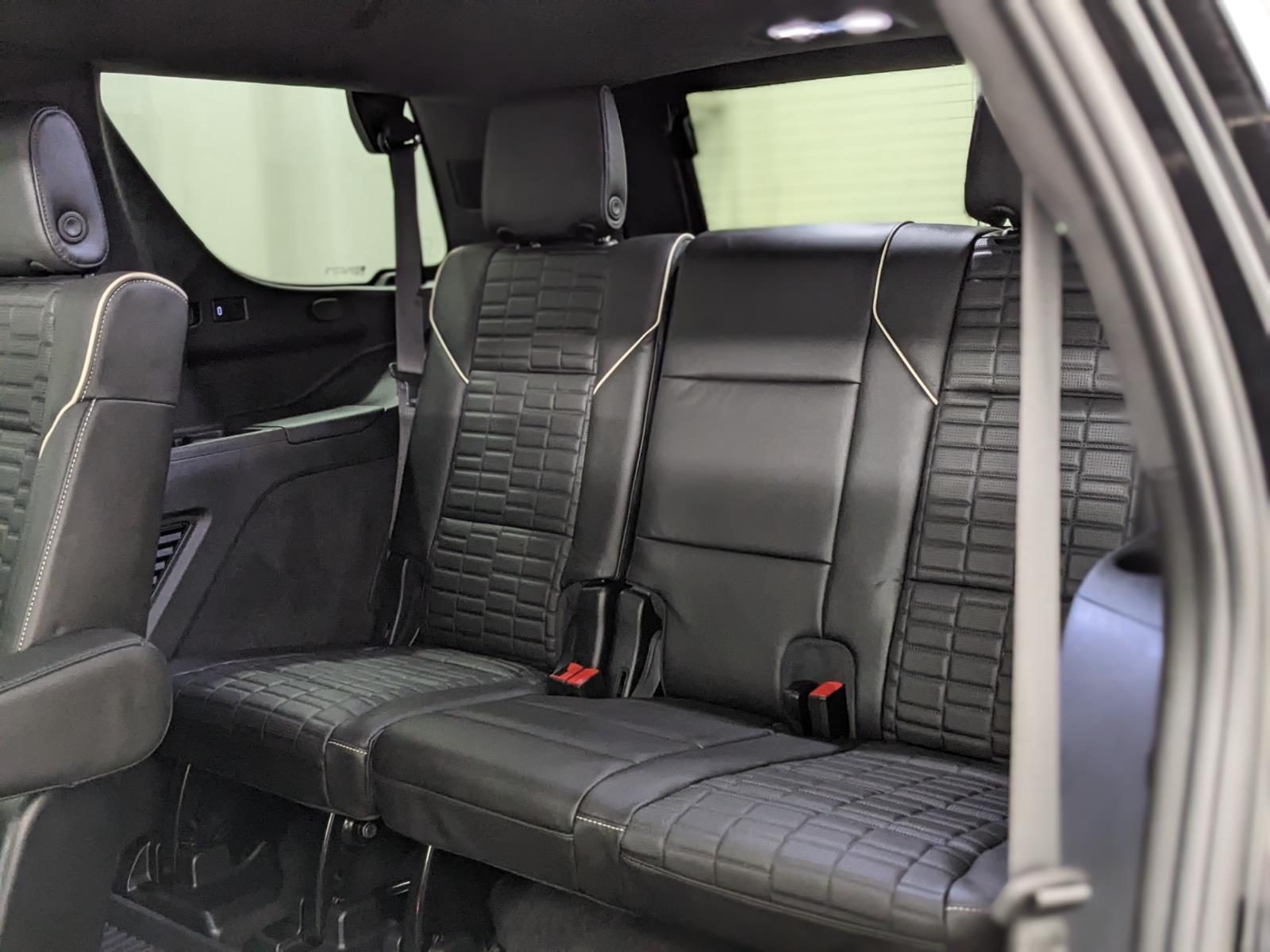 2024 Cadillac Escalade Sport Platinum photo 14