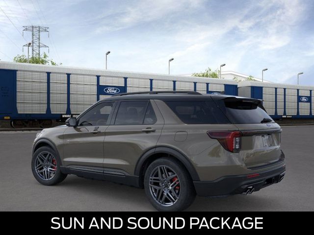 2026 Ford Explorer ST photo 4