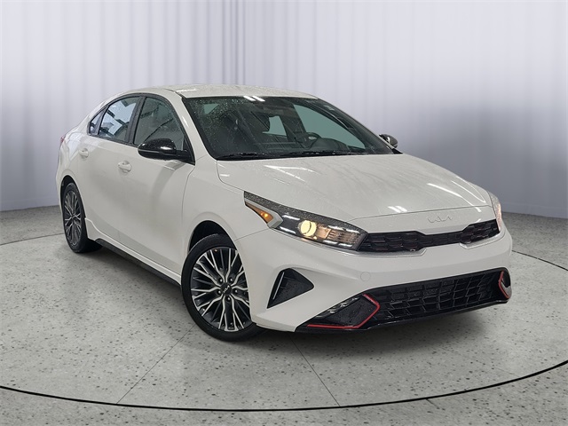 2023 Kia Forte GT-Line's photo