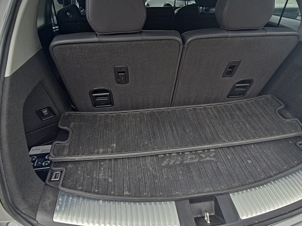 2016 Acura MDX SH-AWD Technology photo 9