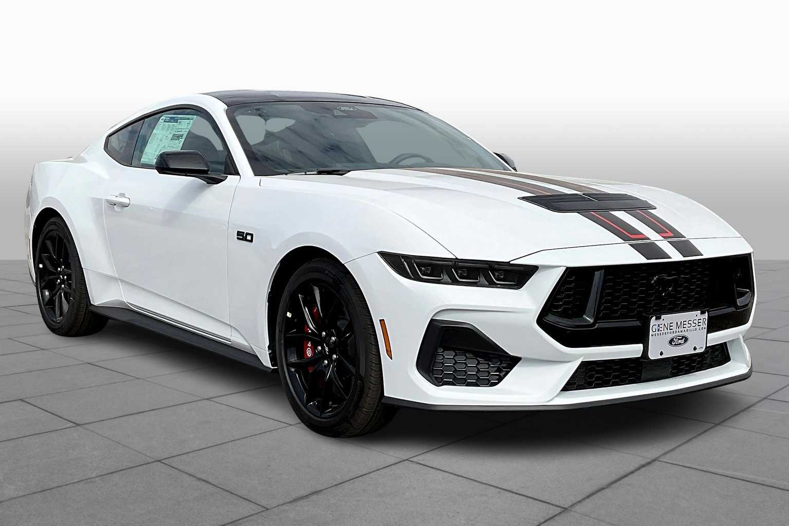 2025 Ford Mustang GT photo 2