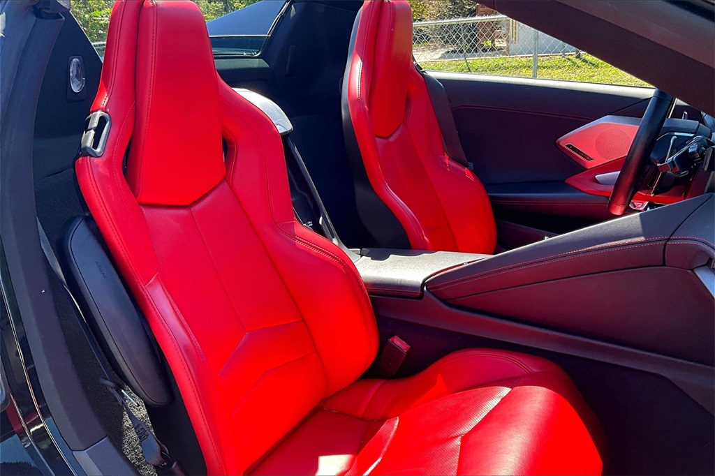 2021 Chevrolet Corvette Stingray 2LT photo 20
