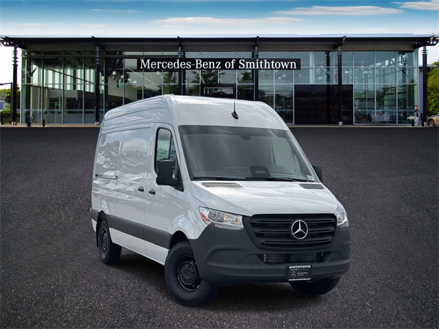 2025 Mercedes-Benz Sprinter Cargo Van Base's photo