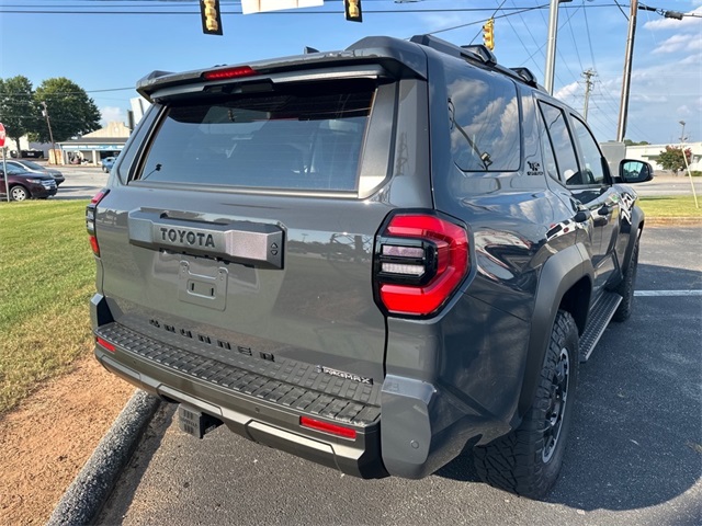 2025 Toyota 4Runner TRD Off-Road photo 2