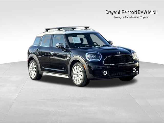 2020 MINI Countryman Base's photo
