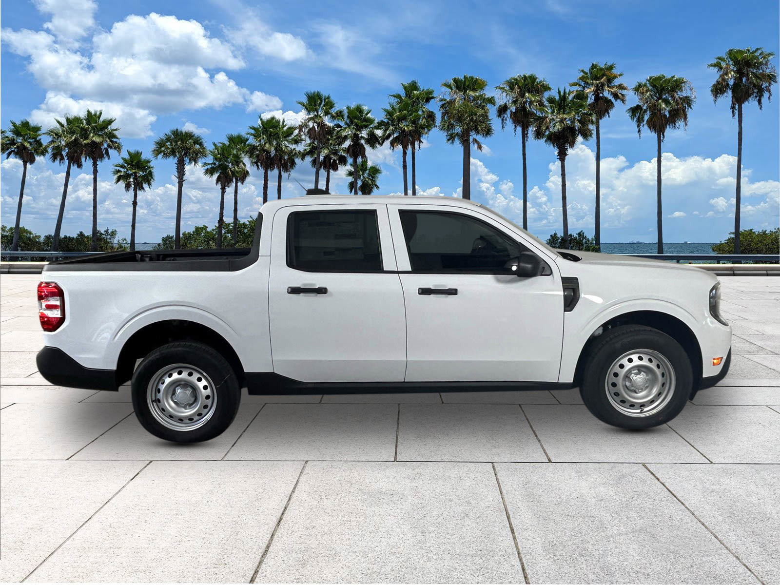 2025 Ford Maverick XL photo 9