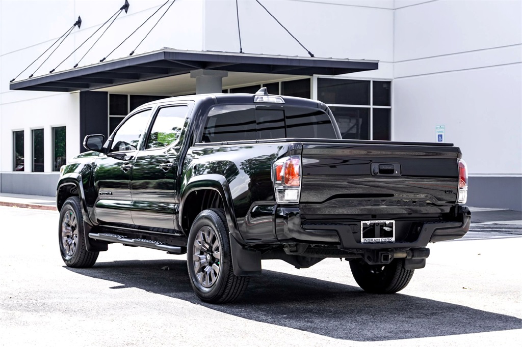 2023 Toyota Tacoma Limited photo 7