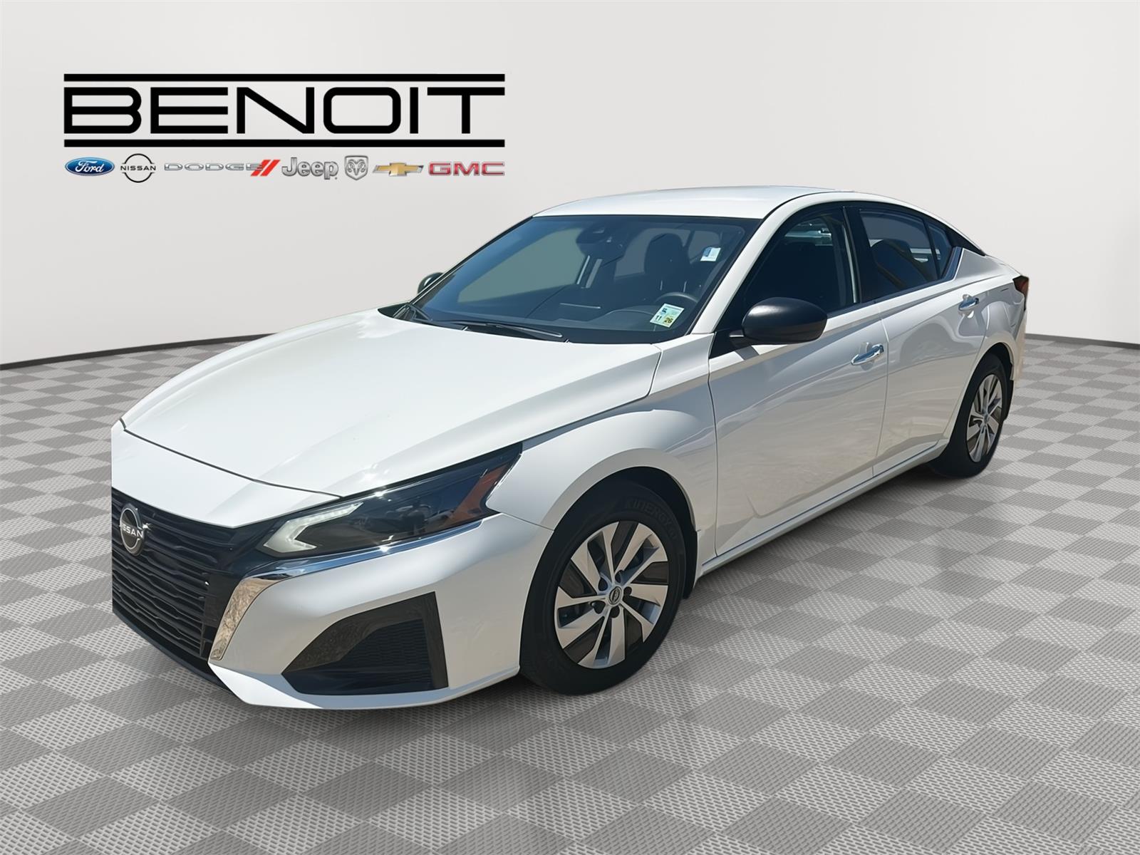 2025 Nissan Altima