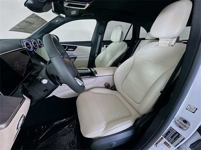 2025 Mercedes Benz GLC 350e 4MATIC photo 17