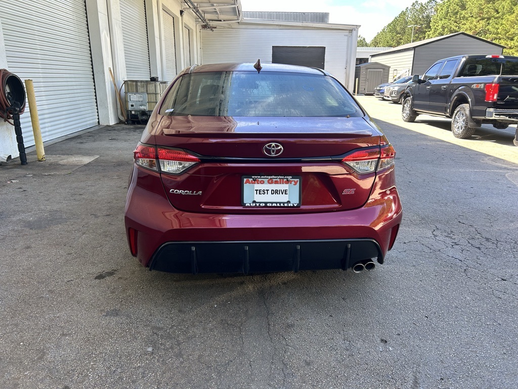 2024 Toyota Corolla SE photo 3