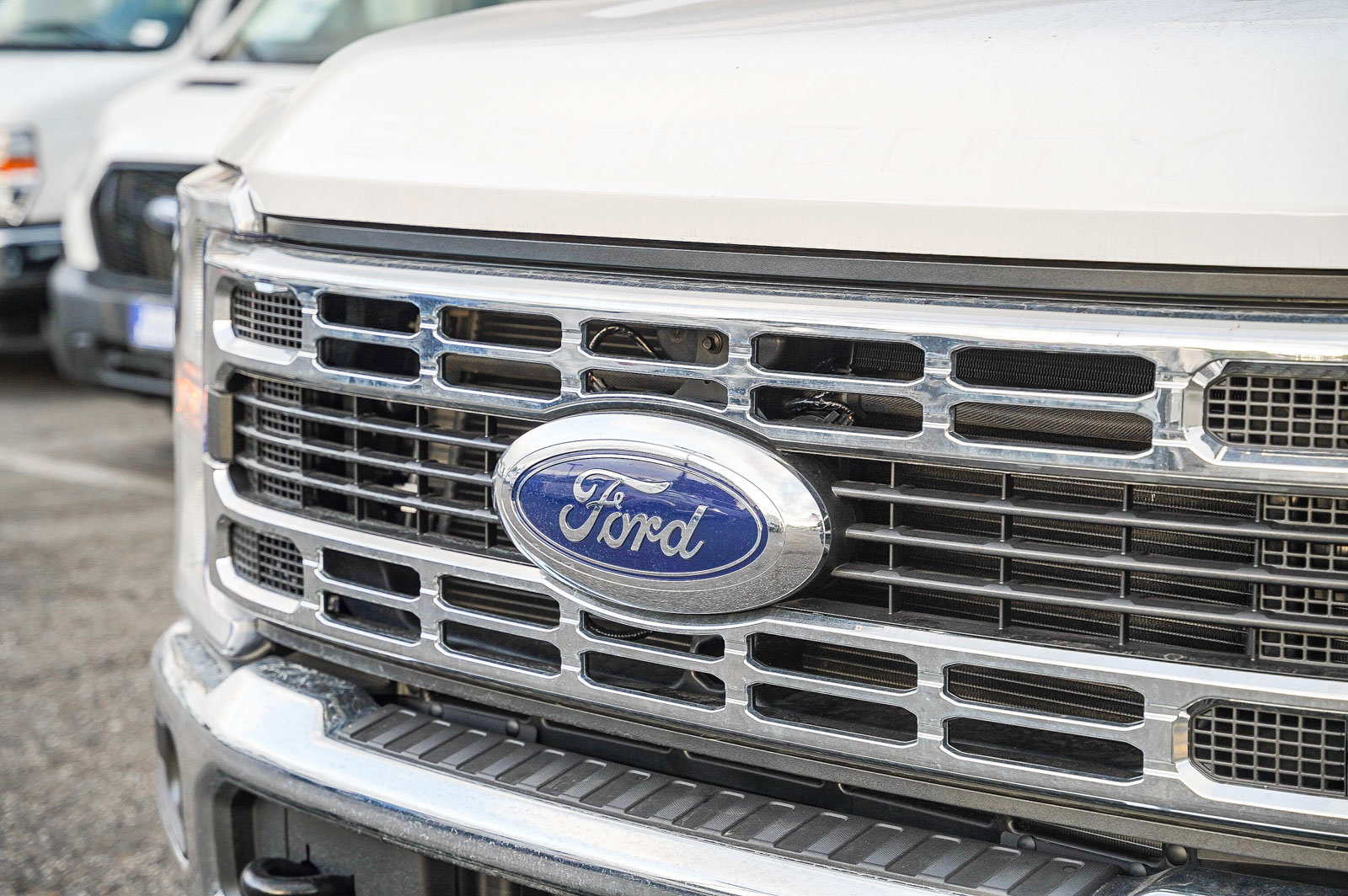 2024 Ford F-350 XL photo 5