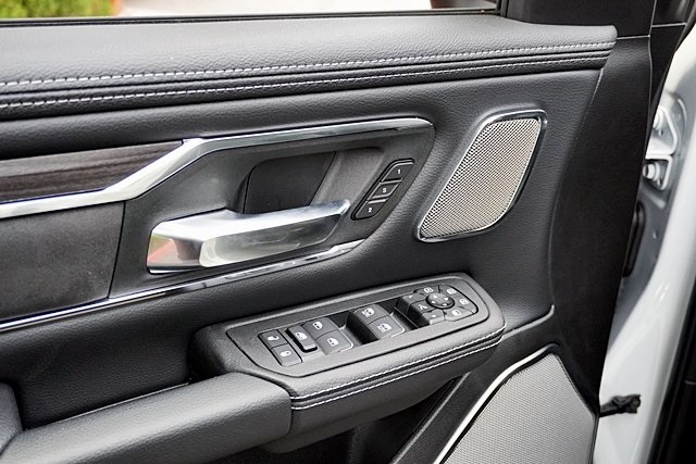 New 2026 Bright White Clear-Coat Exterior Paint RAM Laramie image 29