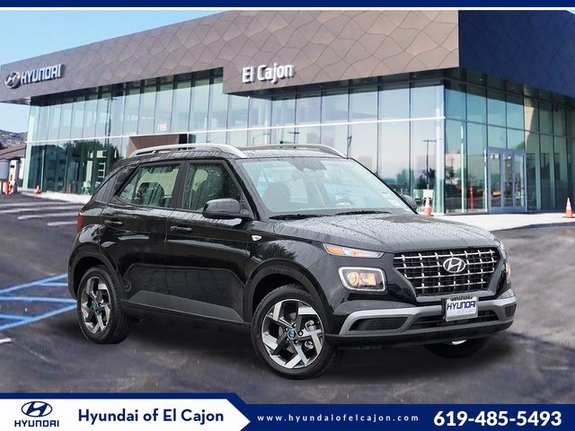 2025 Hyundai Venue SEL's photo