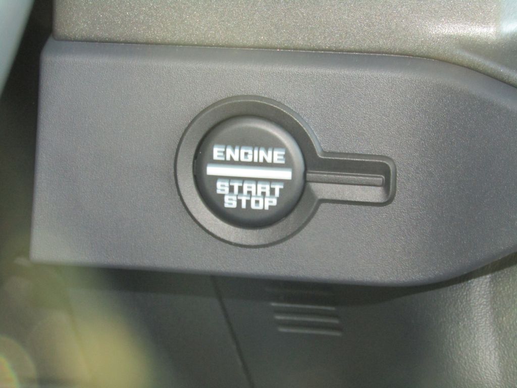 2025 Ford Bronco Badlands photo 23