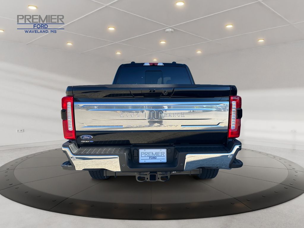 2025 Ford F-250 King Ranch photo 4