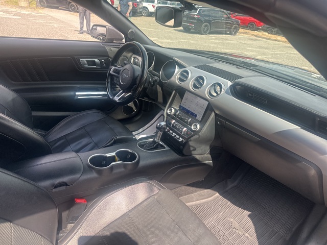 2020 Ford Mustang EcoBoost Premium photo 39
