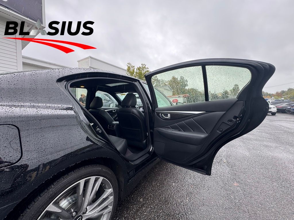 2021 Infiniti Q50 3.0t Sensory photo 11
