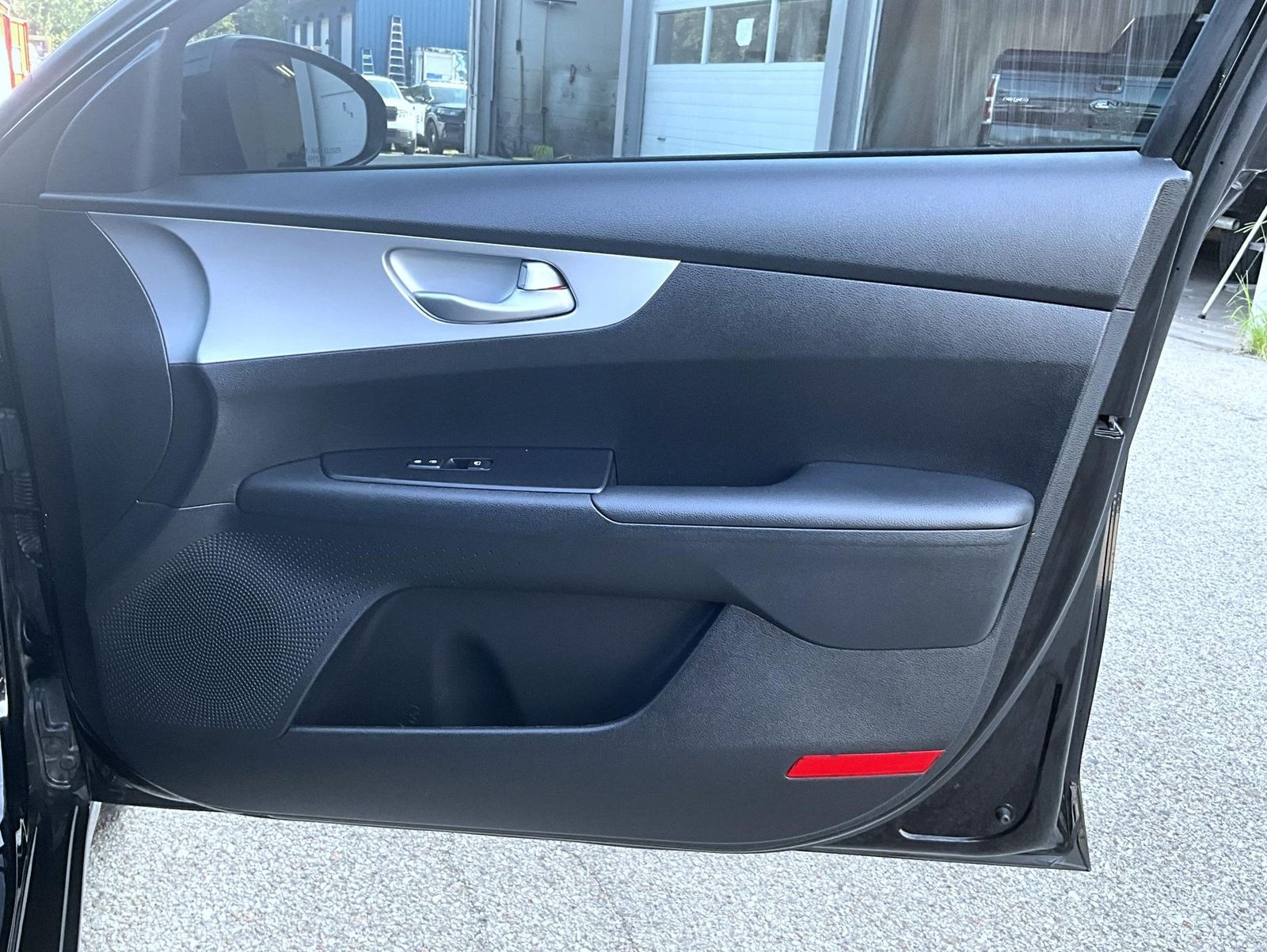 2023 Kia Forte LXS photo 16