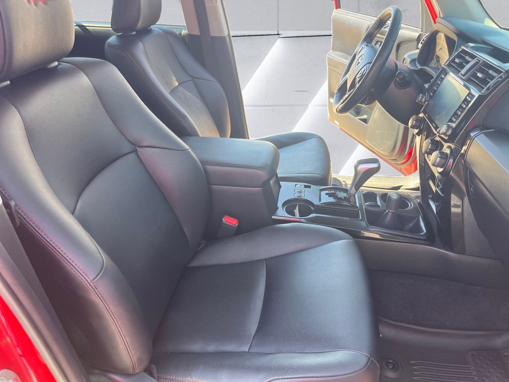 2023 Toyota 4Runner TRD Off-Road Premium photo 13