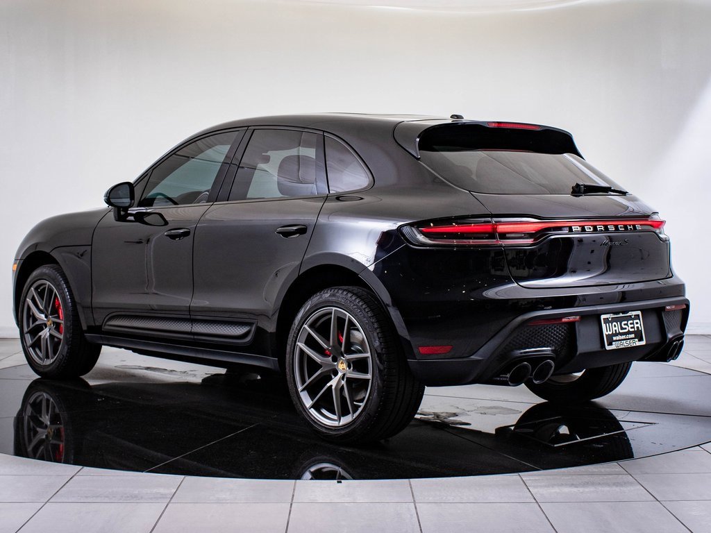 2022 Porsche Macan S photo 3
