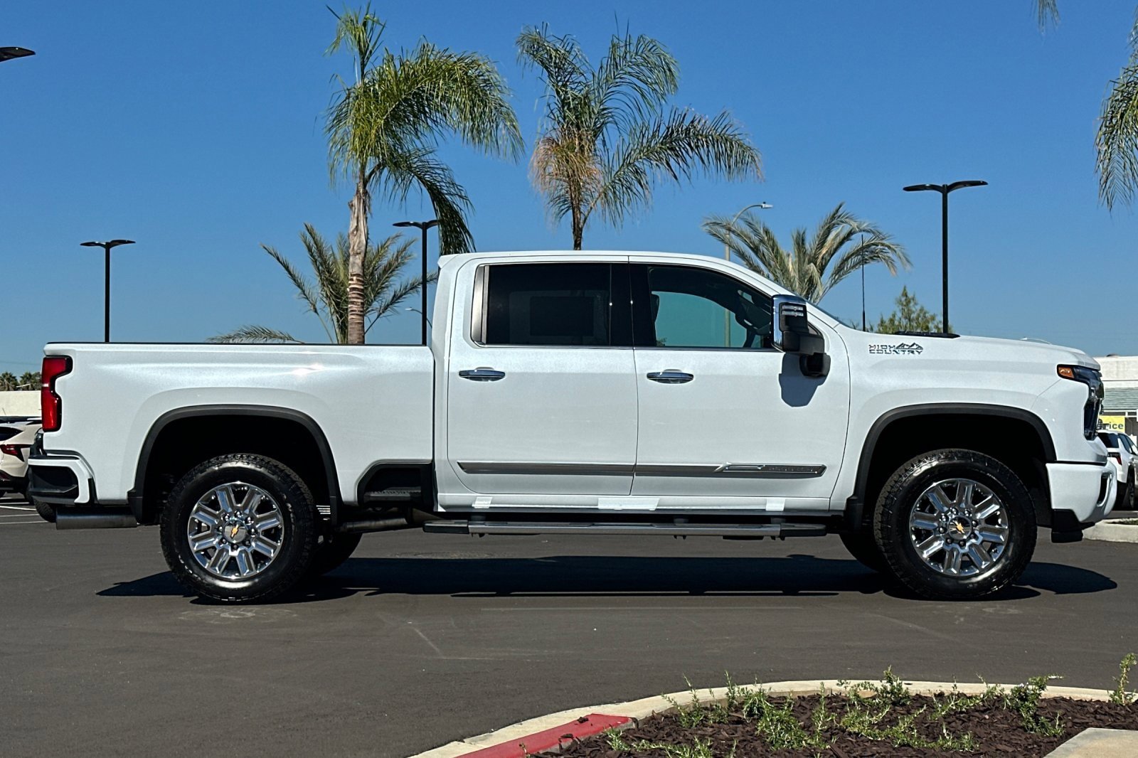 2026 Chevrolet Silverado 2500HD High Country photo 3
