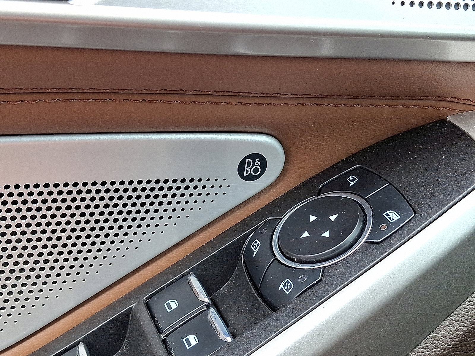 2023 Ford Explorer King Ranch photo 26