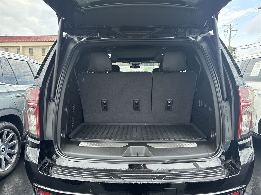 2024 Chevrolet Tahoe RST photo 28