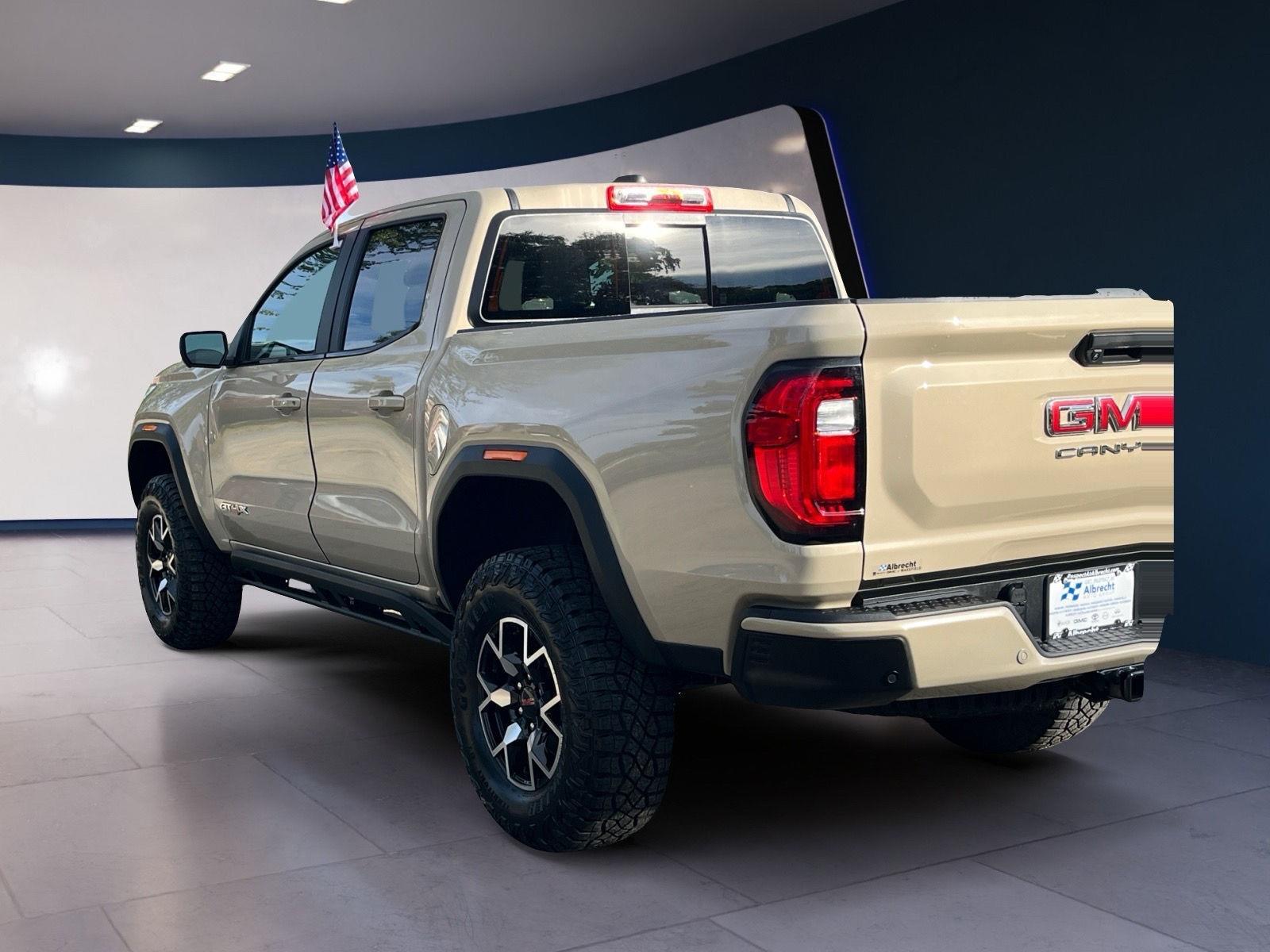 2024 Gmc Canyon AT4X photo 2