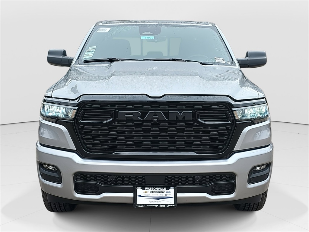 2025 Ram 1500 Tradesman photo 8