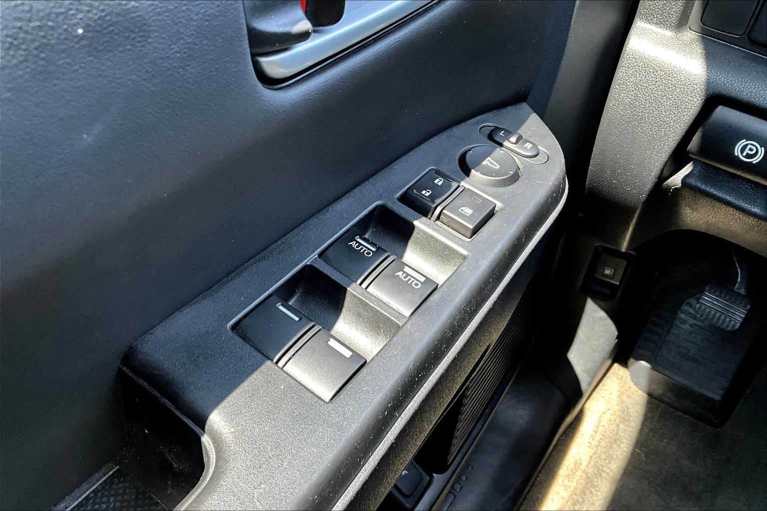 2015 Honda Pilot EX-L photo 34