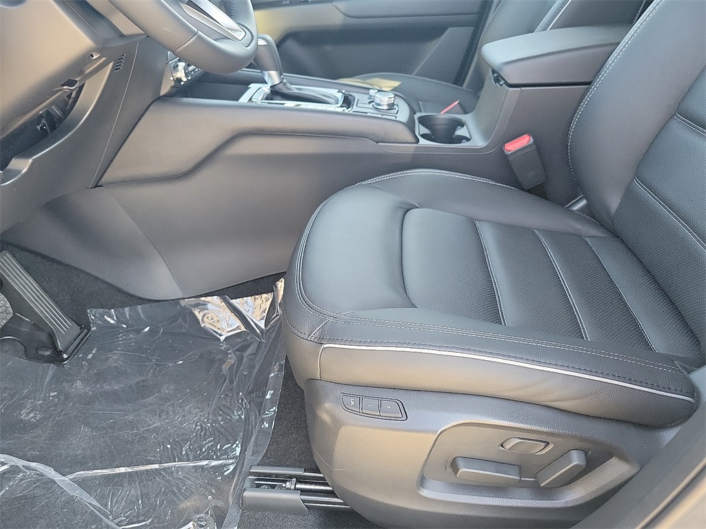 2025 Mazda CX-5 2.5 S Preferred photo 12