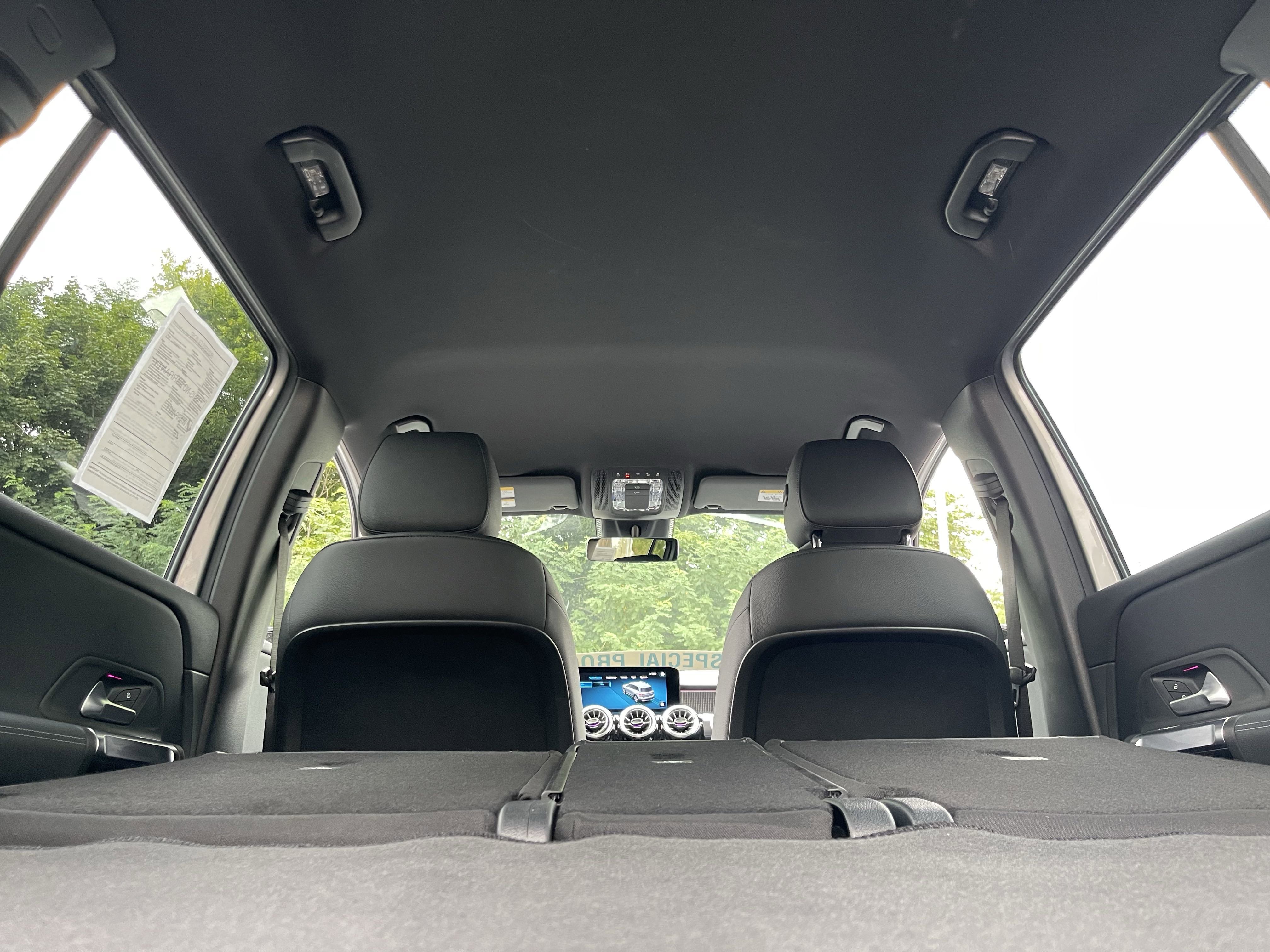 2023 Mercedes Benz EQB 300 4MATIC photo 13