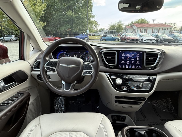 2018 Chrysler Pacifica Touring Plus photo 23