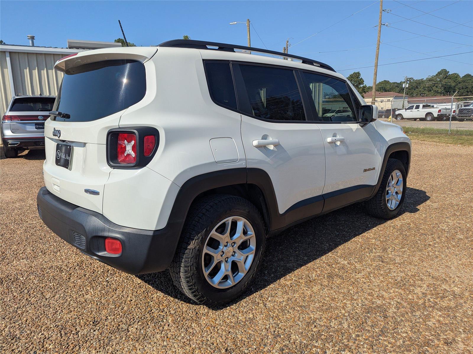 2018 Jeep Renegade Latitude North Edition photo 5