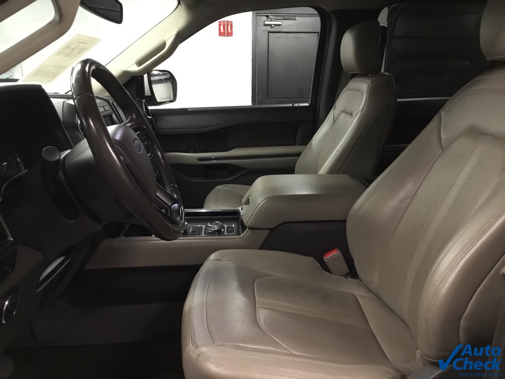 2019 Ford Expedition Limited photo 17