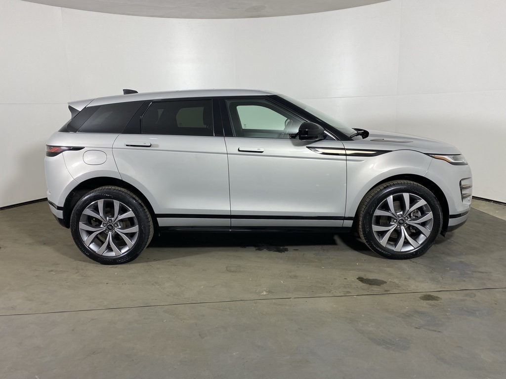 2023 Land Rover Range Rover Evoque R-Dynamic S photo 2