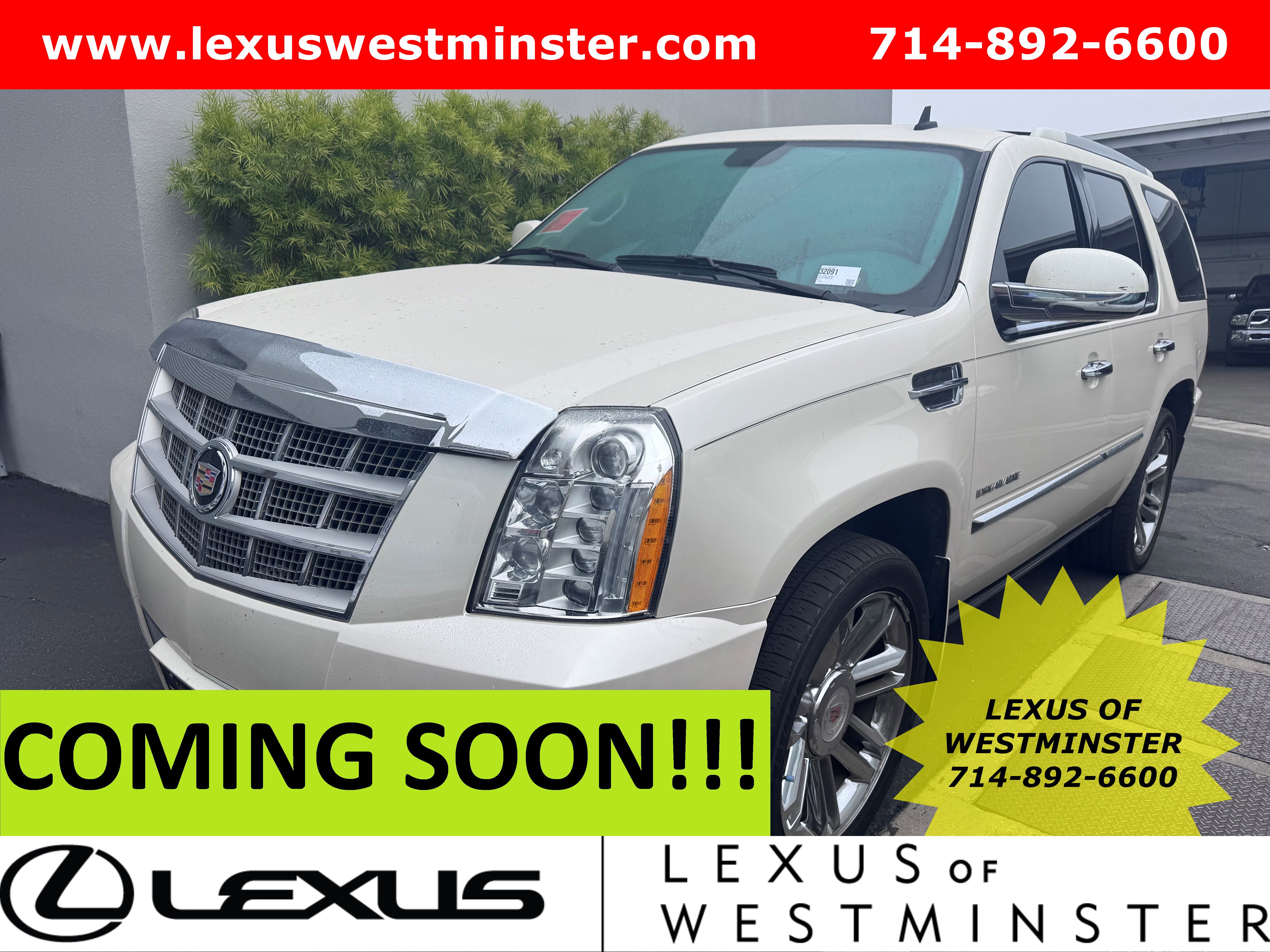 2012 Cadillac Escalade Platinum Edition's photo