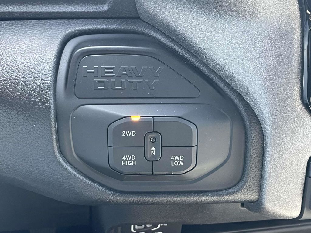 2025 Ram 2500 Tradesman photo 36