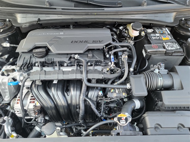 2025 Kia K4 GT-Line photo 33