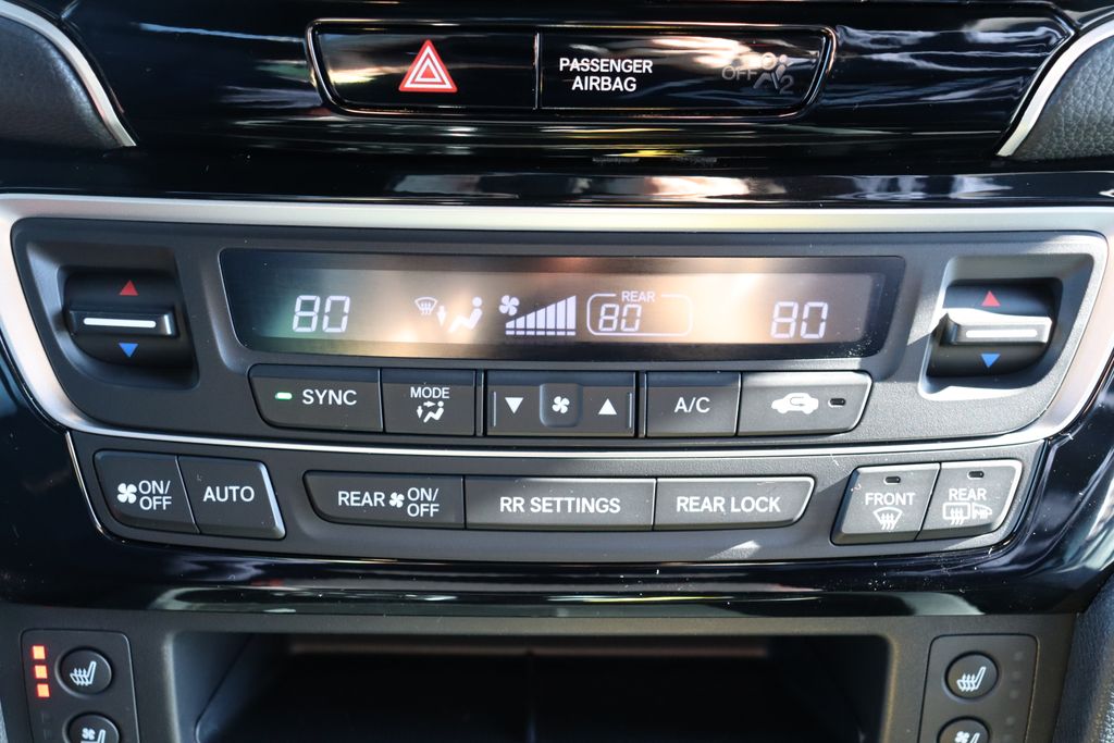 2026 Honda Ridgeline Black Edition photo 23