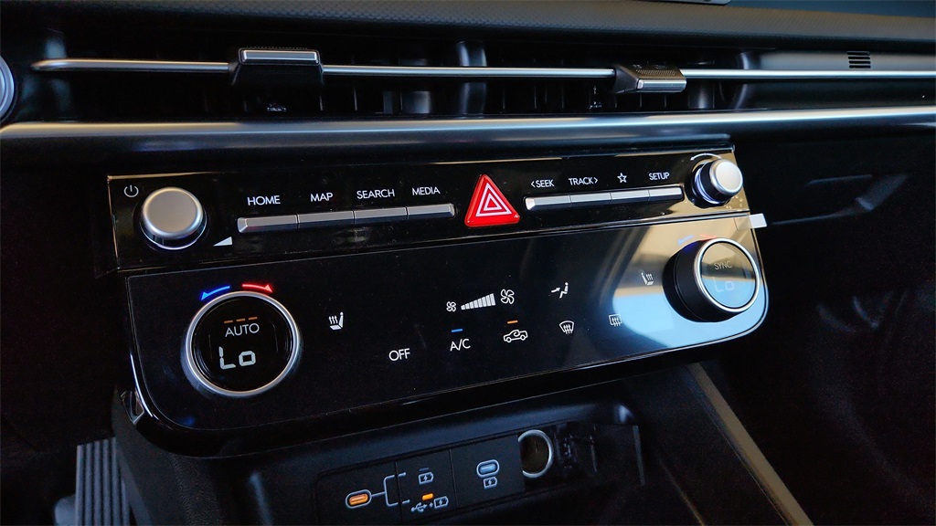 2025 Hyundai Santa Cruz SEL photo 26