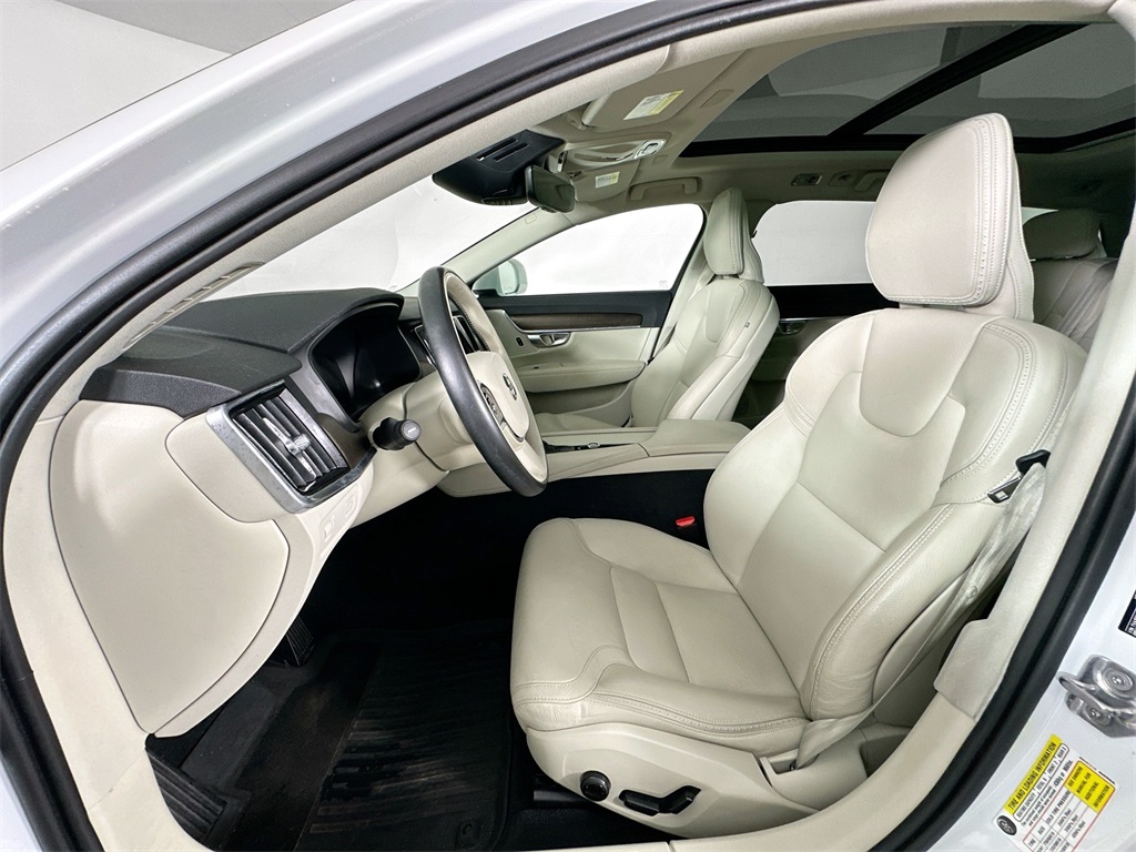 2019 Volvo V90 Cross Country T5 AWD photo 18
